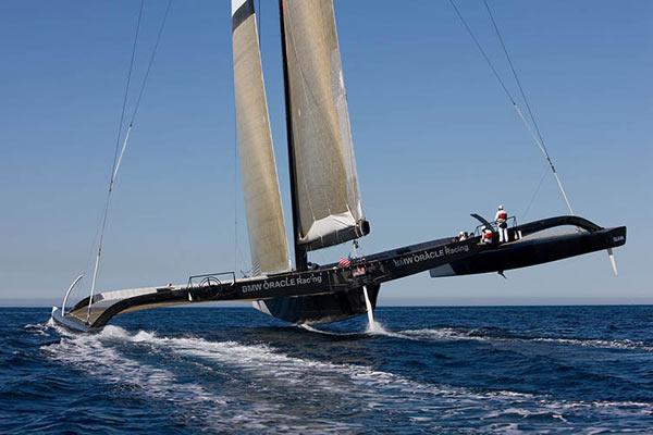 Bmw oracle racing trimaran video #4