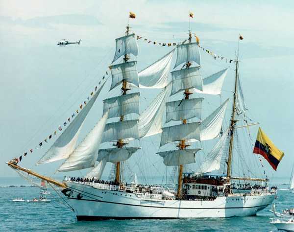 El Guayas, buque escuela Euatoriano - Veleros en el puerto de Saint Malo - Francia 🗺️ Foro General de Google Earth