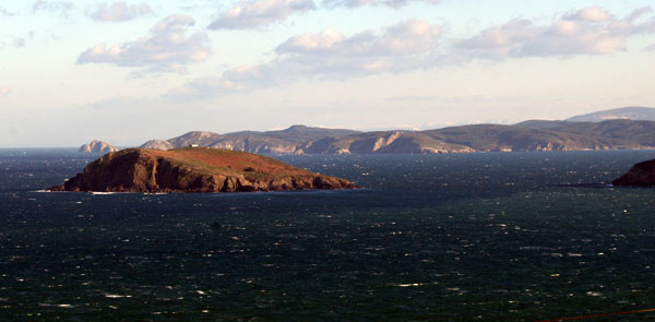 Faro de Isla Coellerira