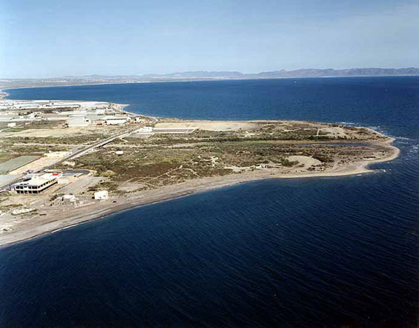 Punta del Río- Almería. Al fondo Cabo de Gata Punta del Río- Almería. Al fondo Cabo de Gata
