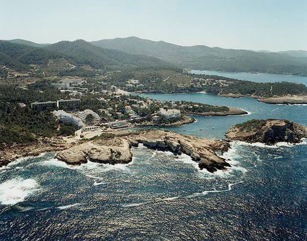 Cala Portinatx (Sant Joan de Labritja / San Juan Bautista / Isla de Ibiza / Eivissa) Cala Portinatx (Sant Joan de Labritja / San Juan Bautista / Isla de Ibiza / Eivissa)