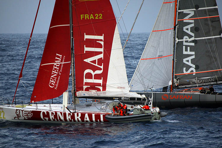 Vendée Globe. Imágenes del rescate de Yann Eliès - Generali