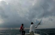 ornada de pesca con meteorología complicada