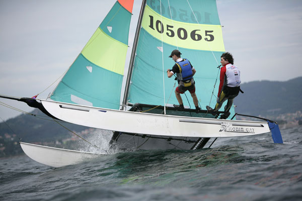 Trofeo Caixanova de Platu 25 y Catamaranes a Vela que organiza el Club Marítimo de Canido Trofeo Caixanova de Platu 25 y Catamaranes a Vela que organiza el Club Marítimo de Canido