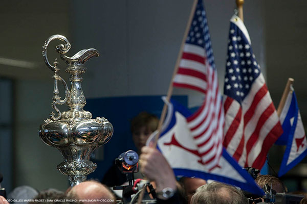 La Jarra de las 100 Guineas en USA