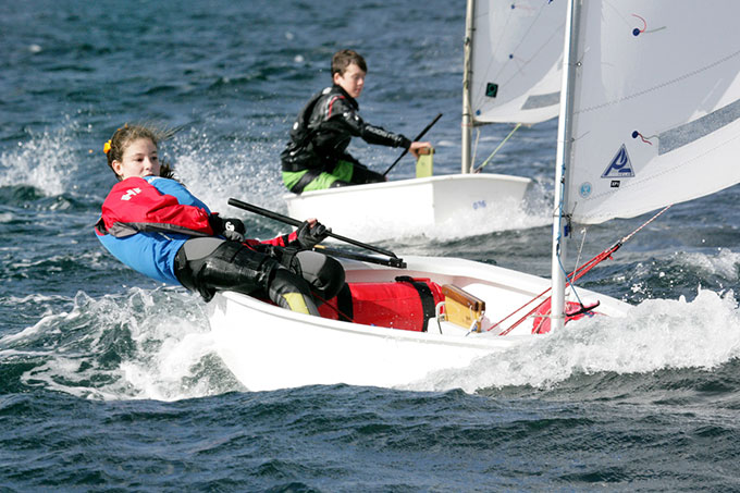 2ª Jornada  Meeting Internacional de Optimist . Cidade de Vigo