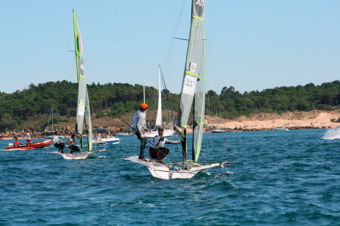 4ª Jornada Poco viento solo compiten los 49er 4ª Jornada Poco viento solo compiten los 49er