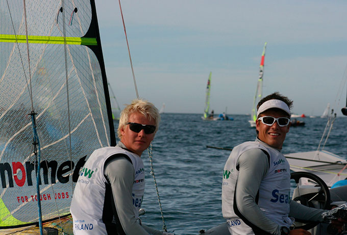 4ª Jornada Poco viento solo compiten los 49er 4ª Jornada Poco viento solo compiten los 49er