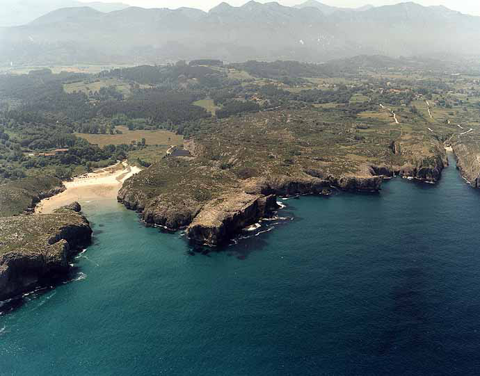 Playa de Cuevas del Mar