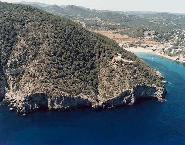 Cala Llonga desde el S Cala Llonga desde el S