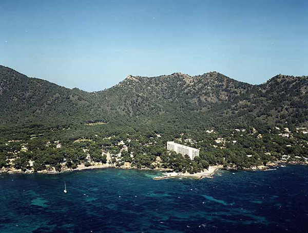 Playa D'Es Ribel. Costa de los Pinos Playa D'Es Ribel. Costa de los Pinos