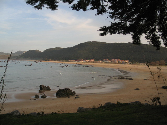 Playa de Tregandín Noja 