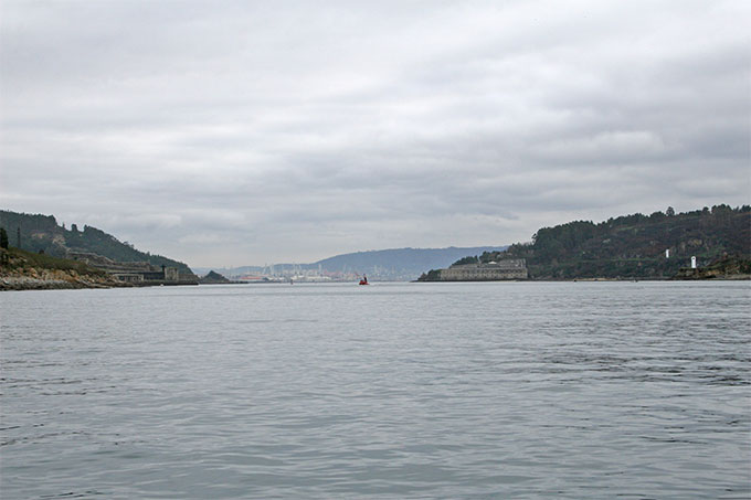 Hacia el interior de la Ría de Ferrol Hacia el interior de la Ría de Ferrol