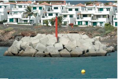 12886 Puerto deportivo Marina San Miguel. Contradique