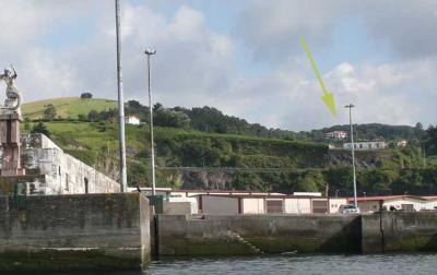 D-1512. Bermeo Rosape.- Punta Lamiaren. Luz direccional D-1512. Bermeo Rosape.- Punta Lamiaren. Luz direccional