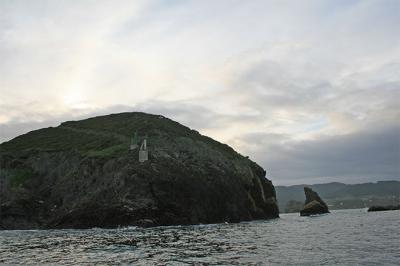 03020 Faro de Punta Socastro. Ría de Viveiro. Lugo. Galicia. Nº Internacional D-1680