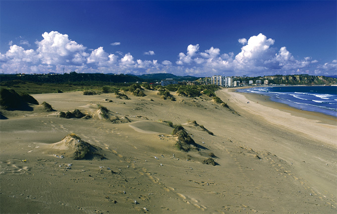 Playa de San Juan / El Espartal / San Juan de Nieva (Castrillón) Playa de San Juan / El Espartal / San Juan de Nieva (Castrillón)