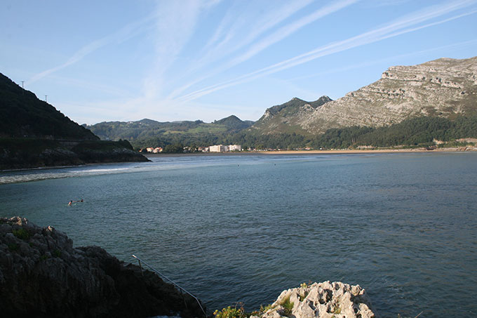 Playa de Oriñón desde Islares