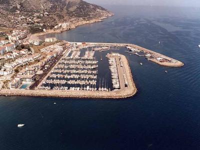 Puerto Deportivo Aiguadolç - Sitges Puerto Deportivo Aiguadolç - Sitges