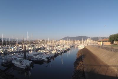 Port de plaisance d’Hendaye - Sokoburu Port de plaisance d’Hendaye - Sokoburu