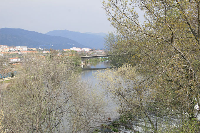 Río Jerte a su paso por Plasencia