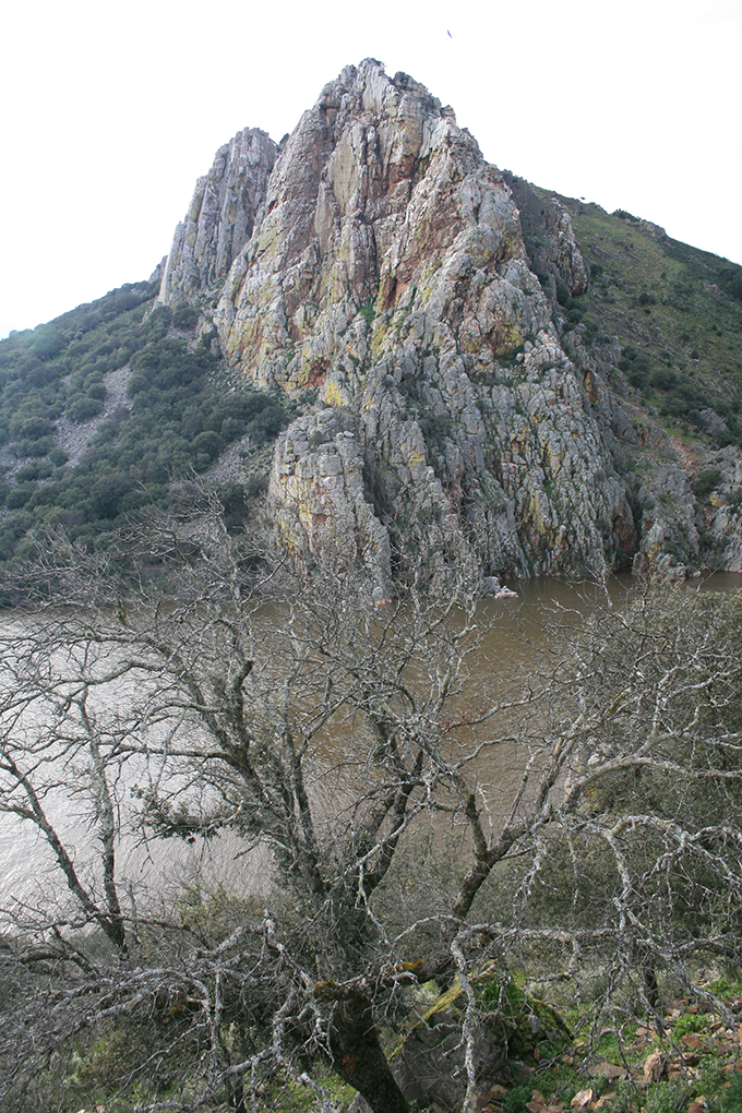 Salto del Gitano. Zona de observación de buitres