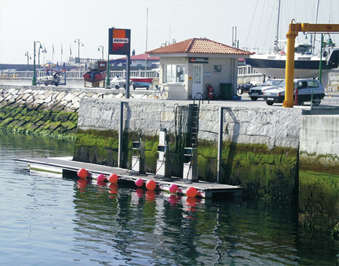 Puerto deportivo de Pedras Negras Puerto deportivo de Pedras Negras