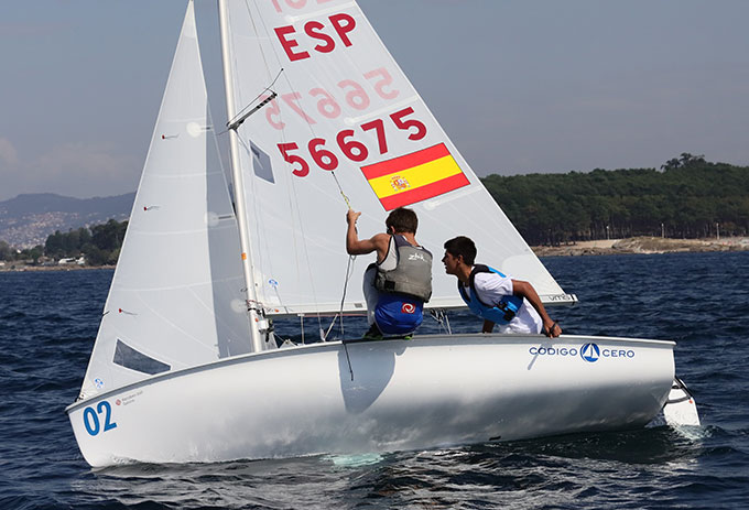 2019-09-14-Los-campeones-mundiales-de-420-sub-17-Jacobo-García-y-Toni-Ripoll-(Foto-Pedro-Seoane)