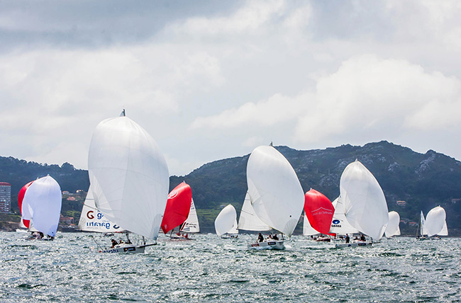 Baiona-organizó-el-Campeonato-de-España-de-J80-en-2018-y-repetirá-en-2022---Foto-©-Rosana-Calvo-