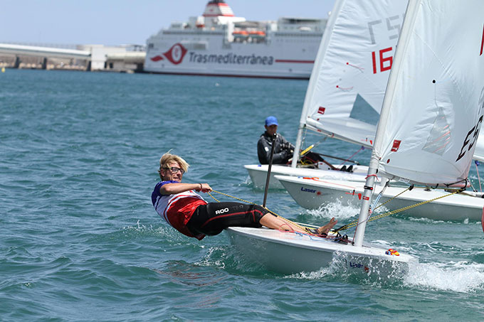 CAMPEÓN-LASER-RADIAL