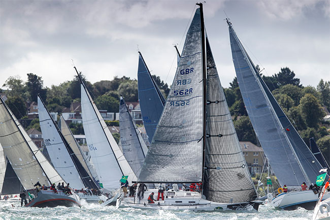 Cowes-start_-Paul-Wyeth