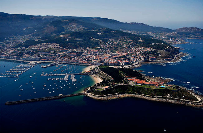 El-Monte-Real-Club-de-Yates-está-ubicado-en-Baiona---Rías-Baixas---Galicia