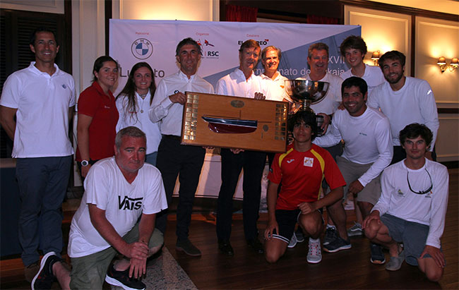 entrega-trofeo