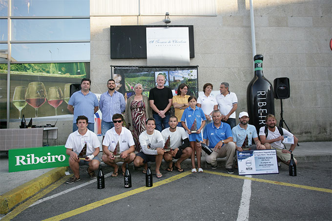 foto-familia-ganadores-segunda-jornada-y-autoridades
