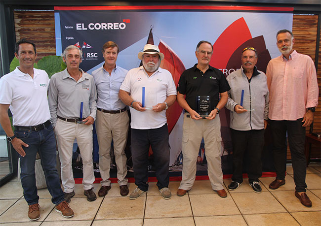 foto-ganadores-IX-trofeo-el-correo