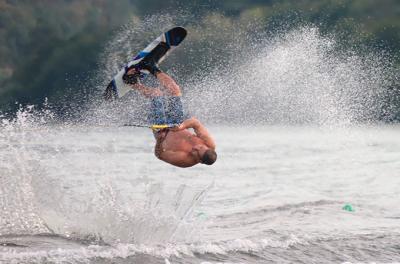 Para Silvia Pequeño (Slalom) y Christianens (Wakesurf) la Semana Abanca Para Silvia Pequeño (Slalom) y Christianens (Wakesurf) la Semana Abanca