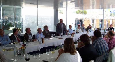 Los clubes de Baleares acuerdan recoger firmas para que el Náutico de Ibiza conserve su concesión Los clubes de Baleares acuerdan recoger firmas para que el Náutico de Ibiza conserve su concesión
