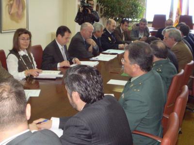 La Junta Local de Seguridad se reúne con el Alcalde de Vigo para trazar el plan que velará por la seguridad del Desafío Atlántico