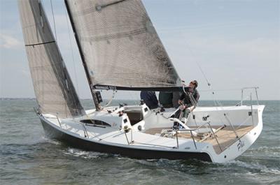 La revista americana SAIL ha nombrado al A27 mejor barco de menos de 30 pies. La revista americana SAIL ha nombrado al A27 mejor barco de menos de 30 pies.