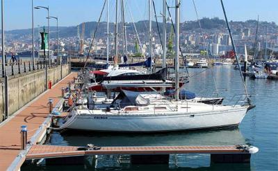 Los nuevos pantalanes del Náutico de Vigo rondan ya el 50% de ocupación y el puerto deportivo desea mantener la Q de calidad 