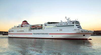 Aumenta un 3,4% la carga transportada hasta septiembre por Trasmediterránea con respecto a 2014 