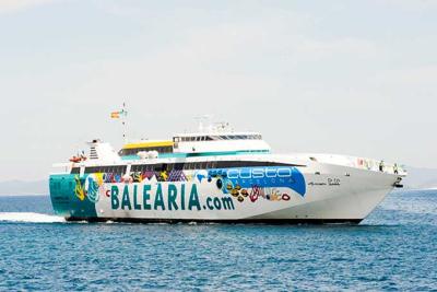 Balearia duplica los pasajeros en la línea directa diaria Denia-Formentera Balearia duplica los pasajeros en la línea directa diaria Denia-Formentera