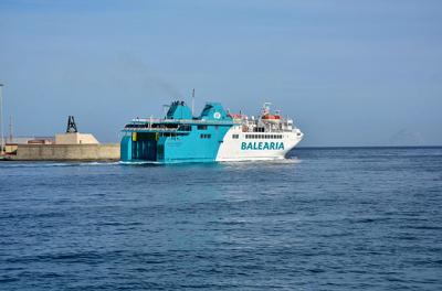 Balearia renueva su concesión para la línea de interés público entre Ceuta y Algeciras Balearia renueva su concesión para la línea de interés público entre Ceuta y Algeciras