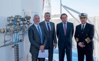 Balearia y Gas Natural Fenosa inauguran el primer motor de GNL en un buque de pasajeros en España Balearia y Gas Natural Fenosa inauguran el primer motor de GNL en un buque de pasajeros en España
