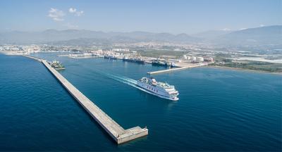 Concesiones para las nuevas terminales de pasajeros de Armas y FRS en el puerto de Motril Concesiones para las nuevas terminales de pasajeros de Armas y FRS en el puerto de Motril