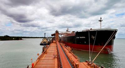  Cosco Shipping encargará 25 graneleros capesize para el transporte de bauxita desde Guinea a China 