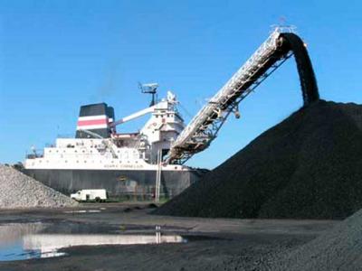 El gobierno chino vuelve a imponer aranceles a la importación del carbón. 