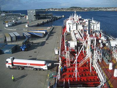 El Senado aprueba el informe de la Ponencia sobre GNL como combustible para buque