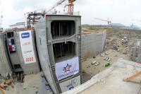 Finaliza la instalación de las compuertas de la ampliación del Canal de Panamá 