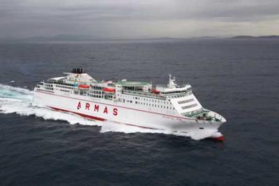 Fomento aumenta un 80% la partida presupuestaria destinada a bonificar el transporte marítimo de pasajeros residentes insulares y familias numerosas Fomento aumenta un 80% la partida presupuestaria destinada a bonificar el transporte marítimo de pasajeros residentes insulares y familias numerosas